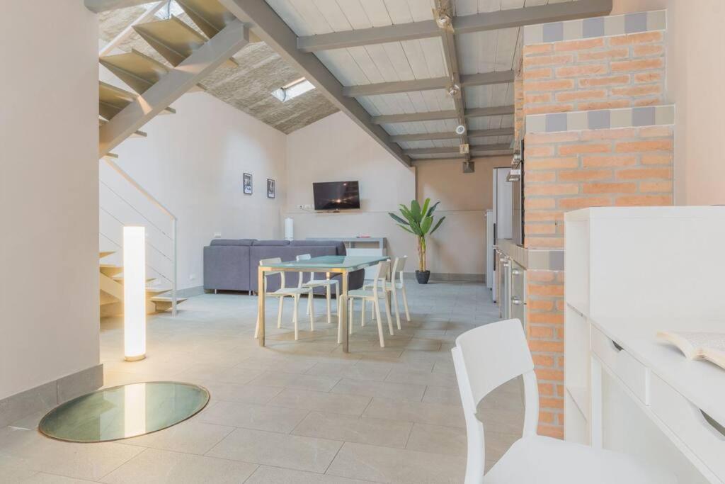San Bartolomeo Loft Guest House Piacenza Luaran gambar